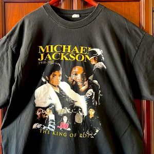Michael Jackson “King of Pop” 1958-2009 Vintage T-Shirt 8 Photos from his past!